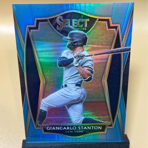 2021 Select Giancarlo Stanton Blue Prizm Serial 13/35 New York Yankees Card #175 - Picture 4 of 5